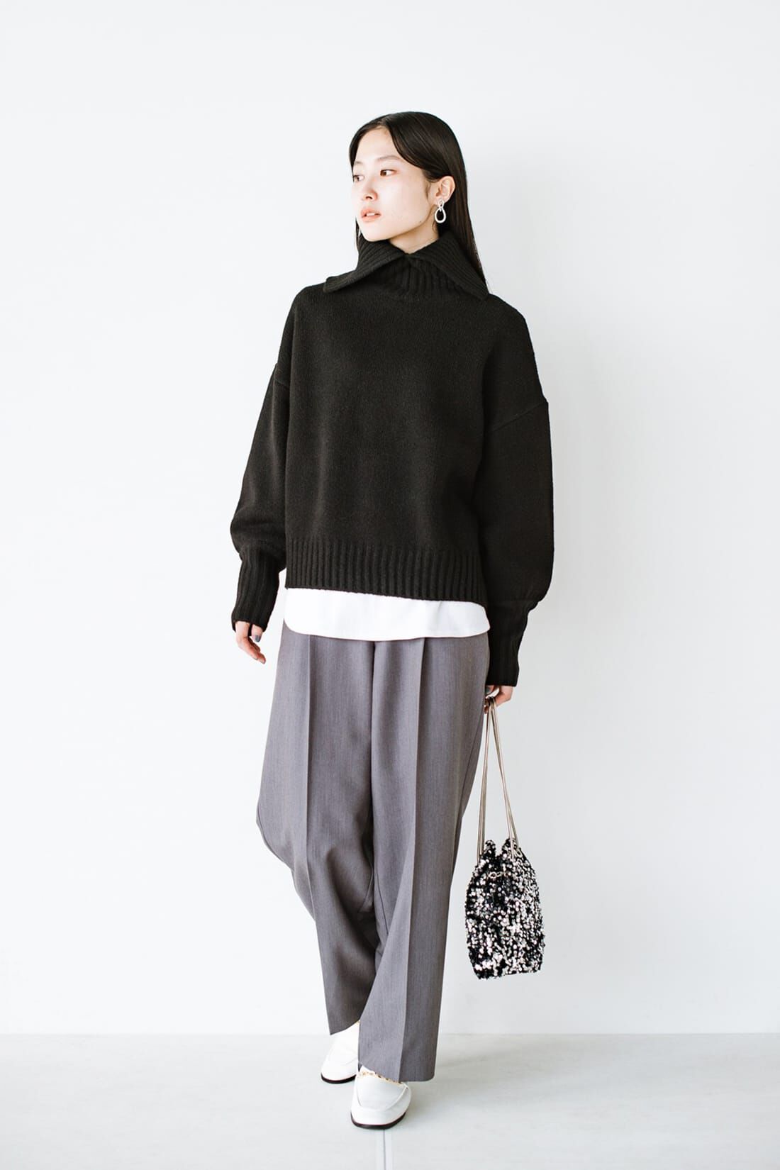 haco!|ｈａｃｏ！ 女らしさは包んで魅せる スリットタートルネックニット