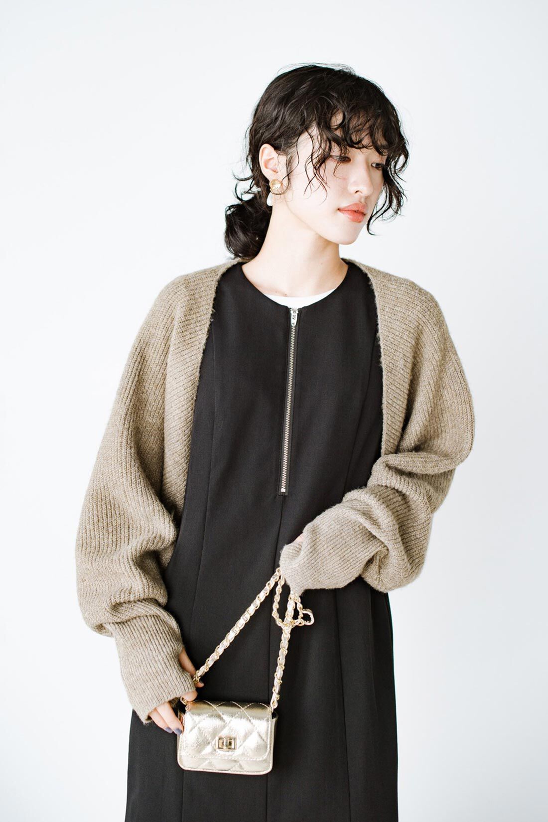 haco!|ｈａｃｏ！ 季節の変化を楽しむ「愛服」 シャツもブラウスもニットもやさしく包むアームボレロ