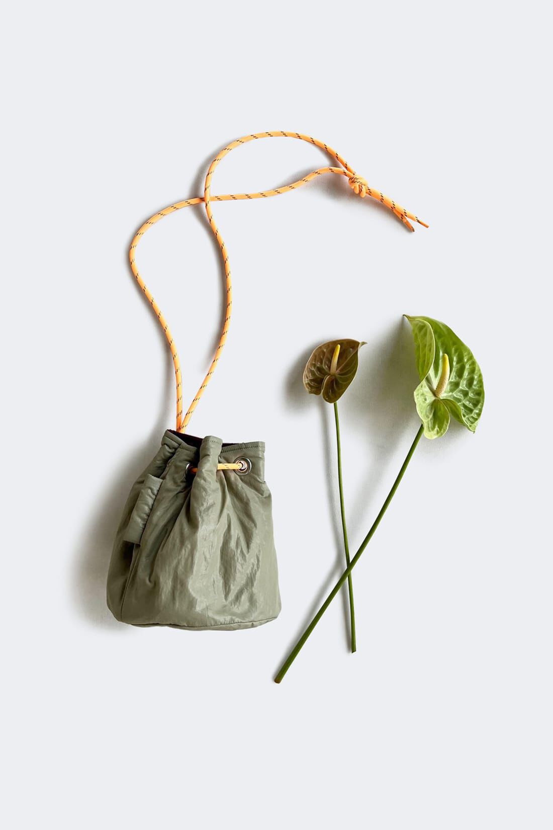 haco!|ｈａｃｏ！×ＮＯＫＩ 花をまとうコラボシリーズ 【アンスリウム】巾着バッグ