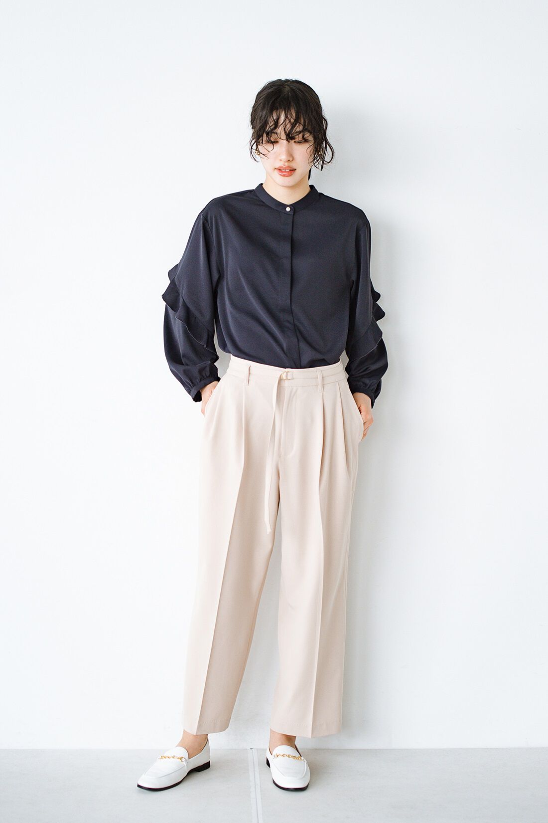 ANNA LUNA　強撚ストレッチベルト付バレルパンツ