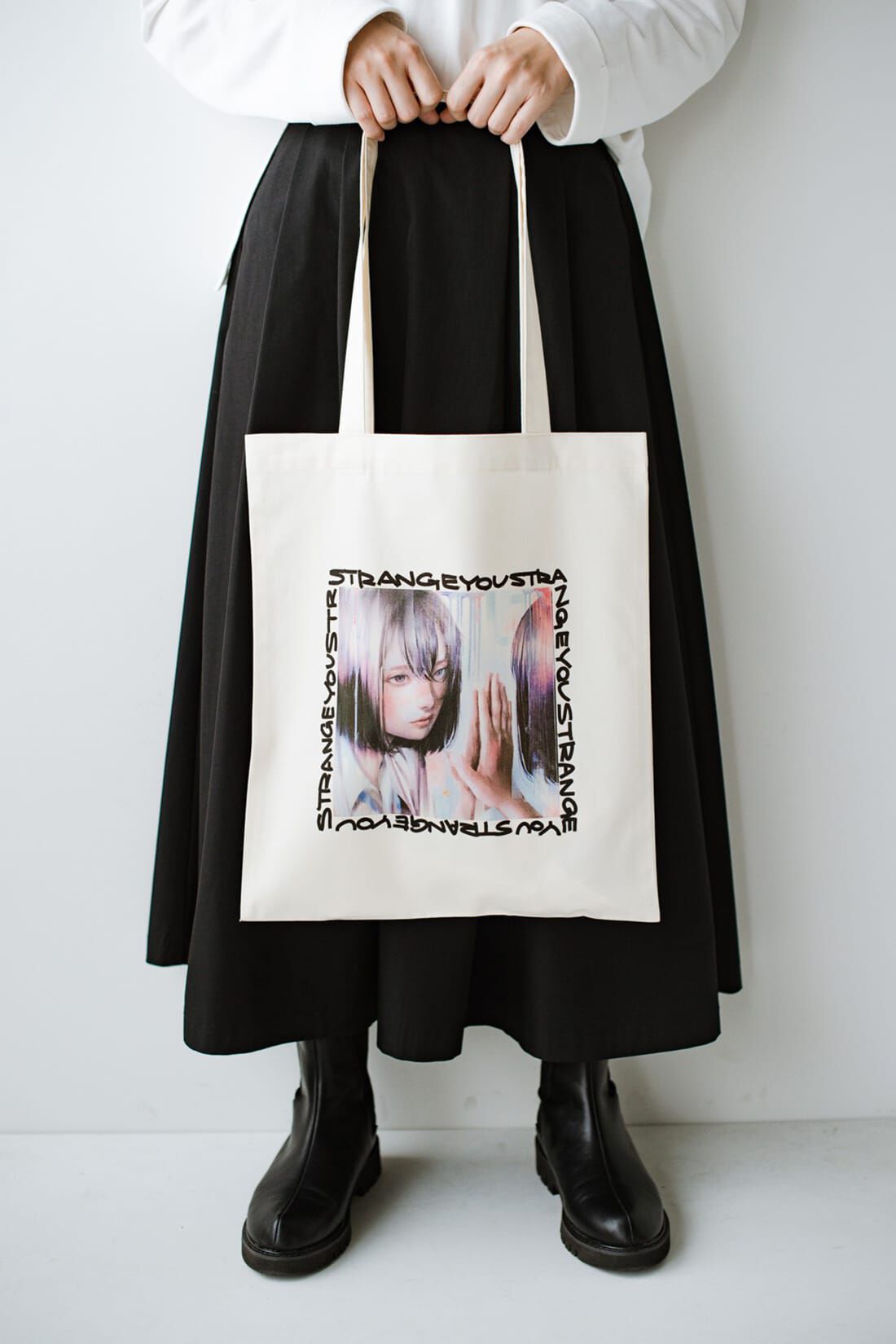 ｈａｃｏ！ ＬＯＶＥ ＡＮＤ ＰＥＡＣＥ ＰＲＯＪＥＣＴ ＭＥＥＴＳ ＡＲＴ コラボレーショントートバッグ｜haco![ハコ]｜フェリシモ【公式通販】