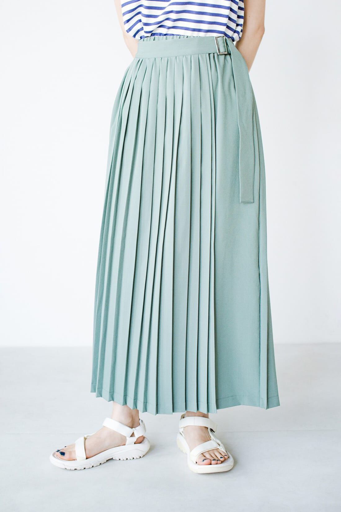 haco!［ハコ］|ｈａｃｏ！ ルンと一歩踏み出せる！動けばすそのハートがチラリとのぞく ラップ風スカート ｈａｃｏ！ ＦＡＣＴＯＲＹ ｗｉｔｈ ａｈ！