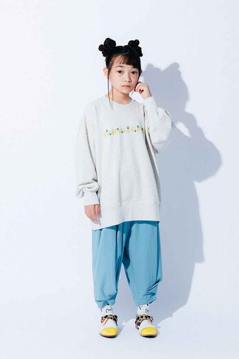 haco!［ハコ］ | フラワートレーナー(キッズ)〈オートミール〉