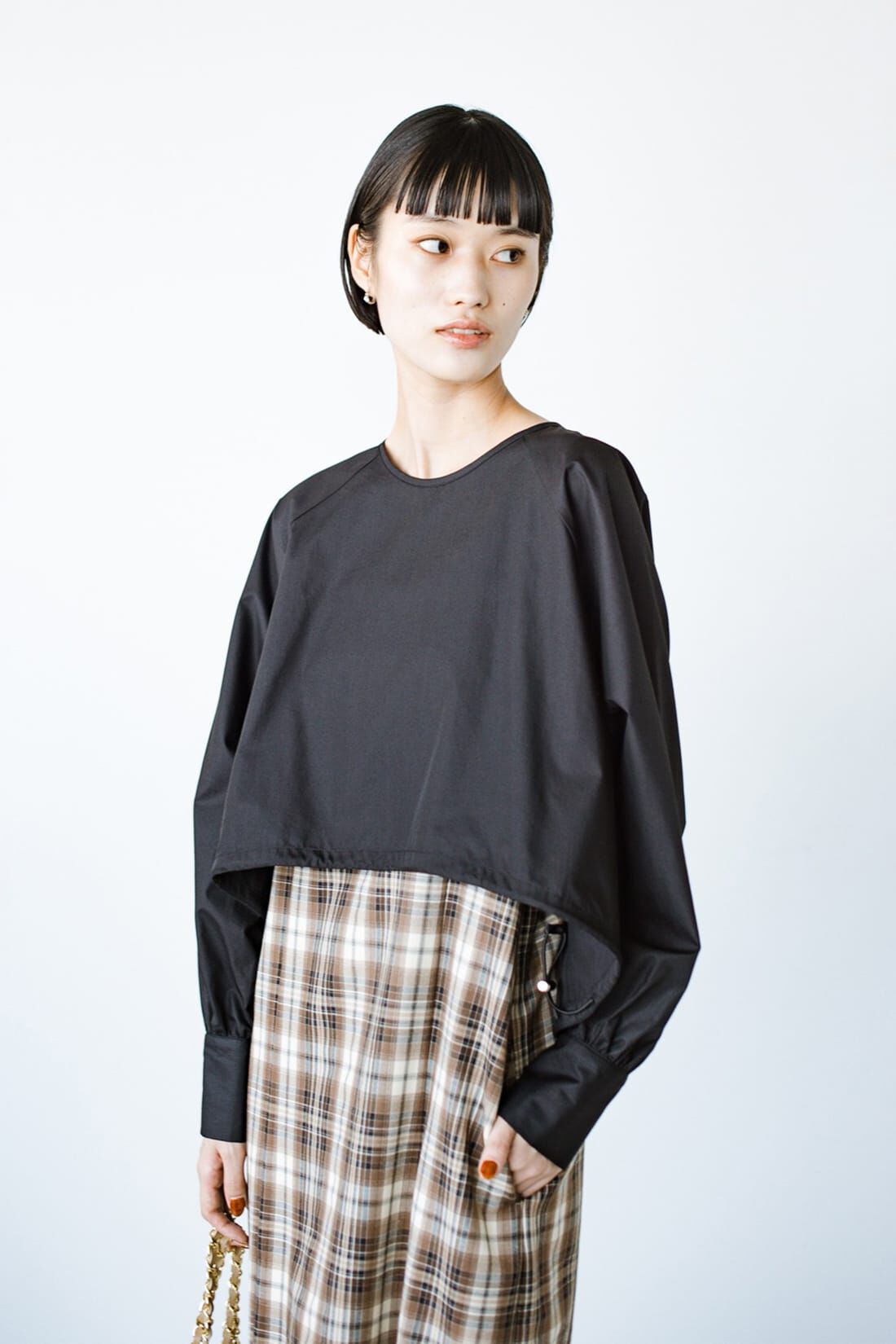 haco!|ｈａｃｏ！ 季節の変化を楽しむ「愛服」 手持ちの夏冬服と組み合わせ無限！総柄キャミワンピース＆すそ絞りトップスセット