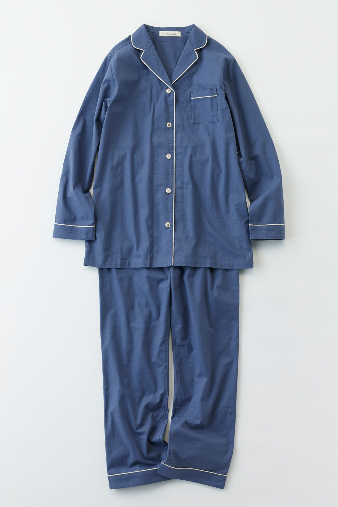 フェリシモギフトショップ|Moredde　肌側の微起毛が心地いい　コットン１００％の前あきパジャマ〈アッシュブルー〉