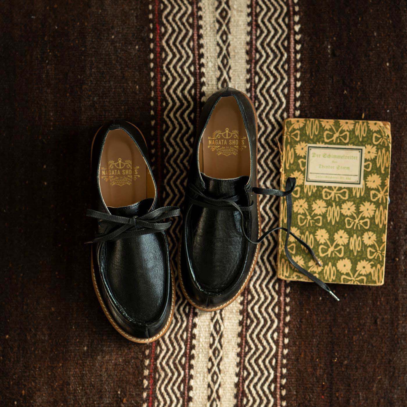 ＆Stories[アンドストーリーズ]の〈特急便〉の靴 SHOES｜日本