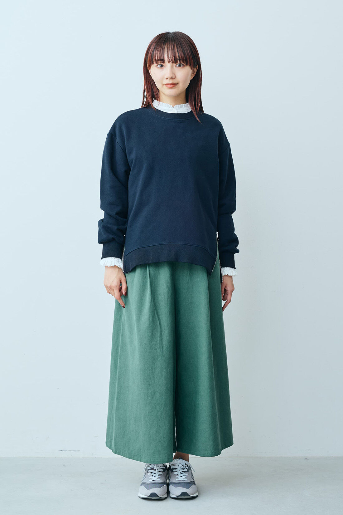 フェリシモギフトショップ|リブ イン コンフォート　Ｌｉｖｅ　Ｌｏｖｅ　ＣｏｔｔｏｎⓇプロジェクト　大人っぽく着られる　すそファスナースウェットトップス 〈ブラック〉