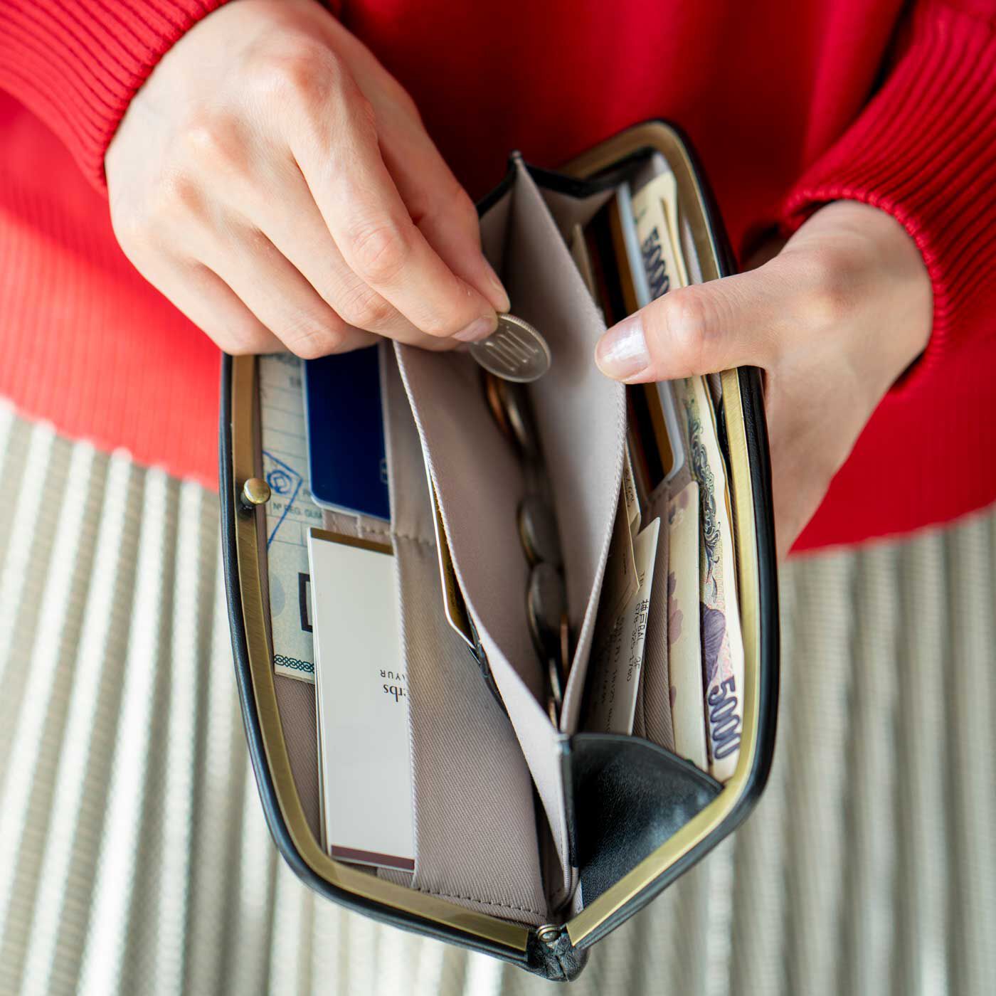 フェリシモギフトショップ|財布作りのプロ集団が作った 職人本革の天溝口金ウォレット〈ブラック〉 [本革 財布：日本製]
