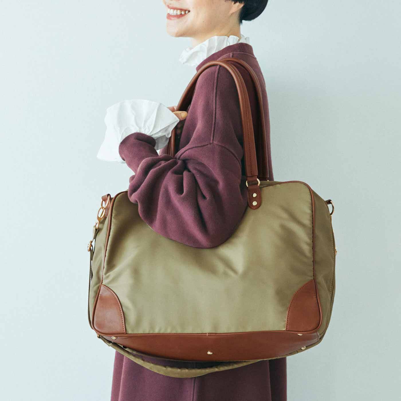 フェリシモギフトショップ|ラミプリュス　きれいめ上品　ガバッと開いて一目瞭然！　180度オープン部屋が便利なトラベルボストンバッグ