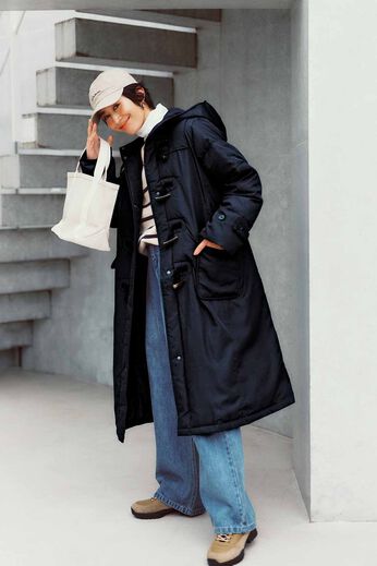 フェリシモギフトショップ | くぼっち ロングダッフルダウンコート〈チャコールネイビー〉