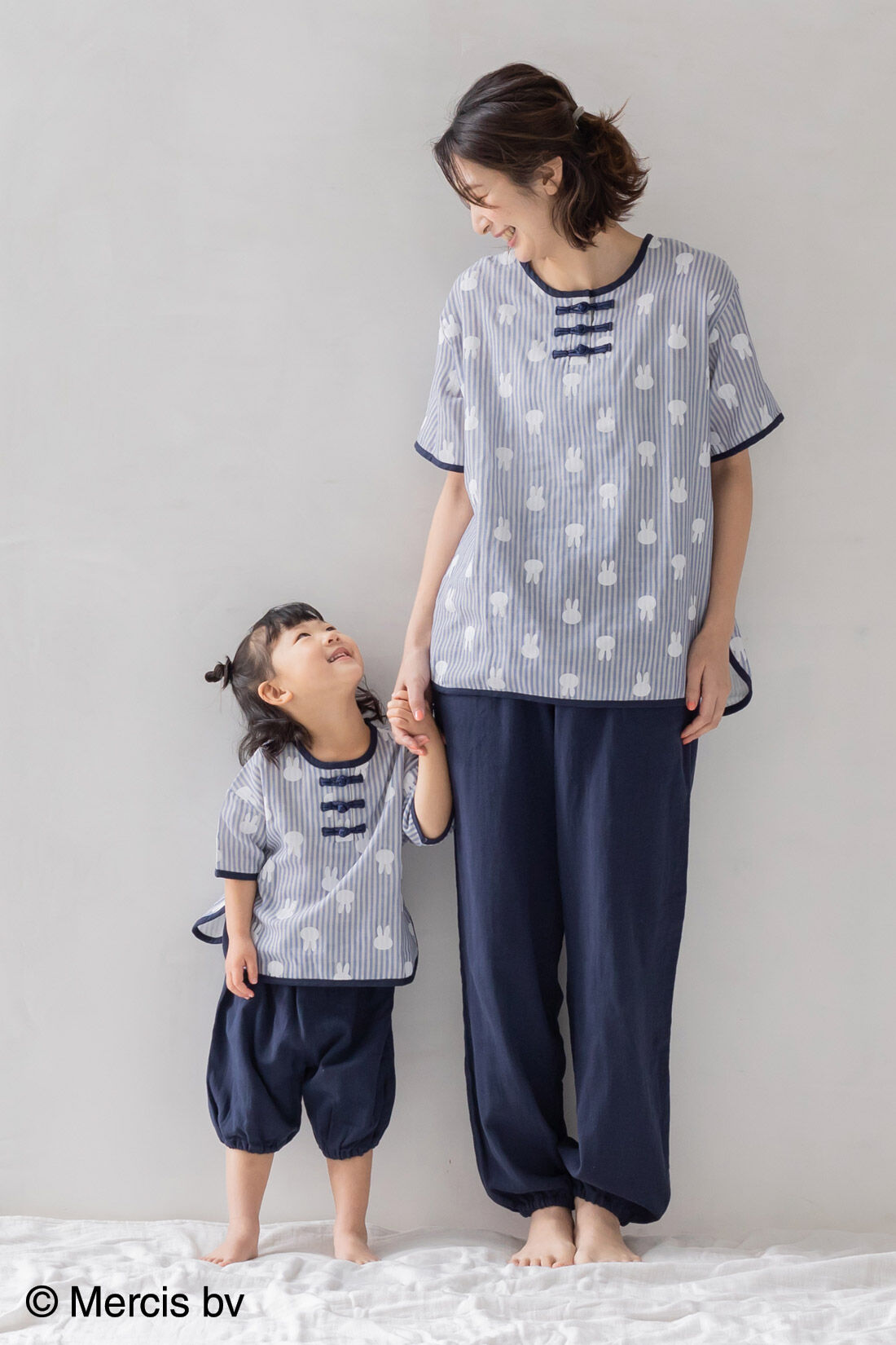 フェリシモギフトショップ|リブ イン コンフォート ×miffy　ふわふわダブルガーゼのストライプ半袖キッズセットアップ