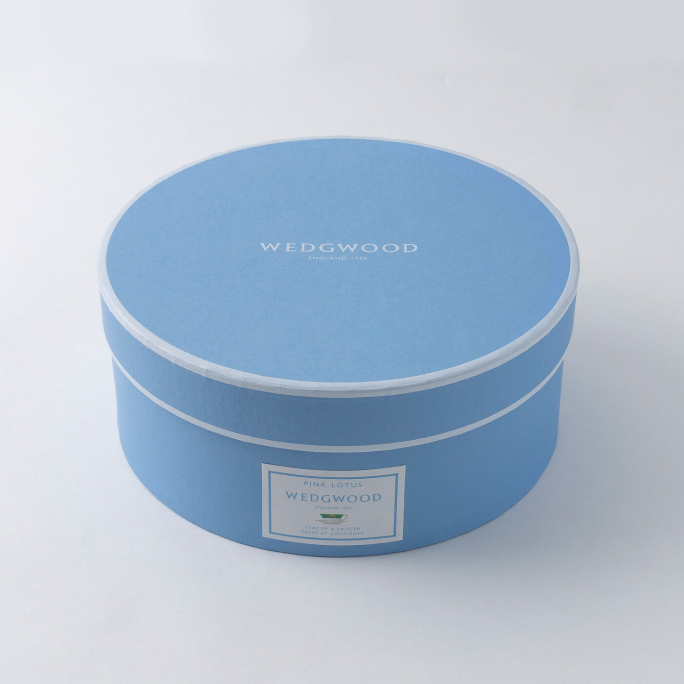 フェリシモギフトショップ|ＷＥＤＧＷＯＯＤ／ウエッジウッド　ワンダーラスト　ウォーターリリー　ティーカップ＆ソーサー|専用のギフトボックスでお届けします。