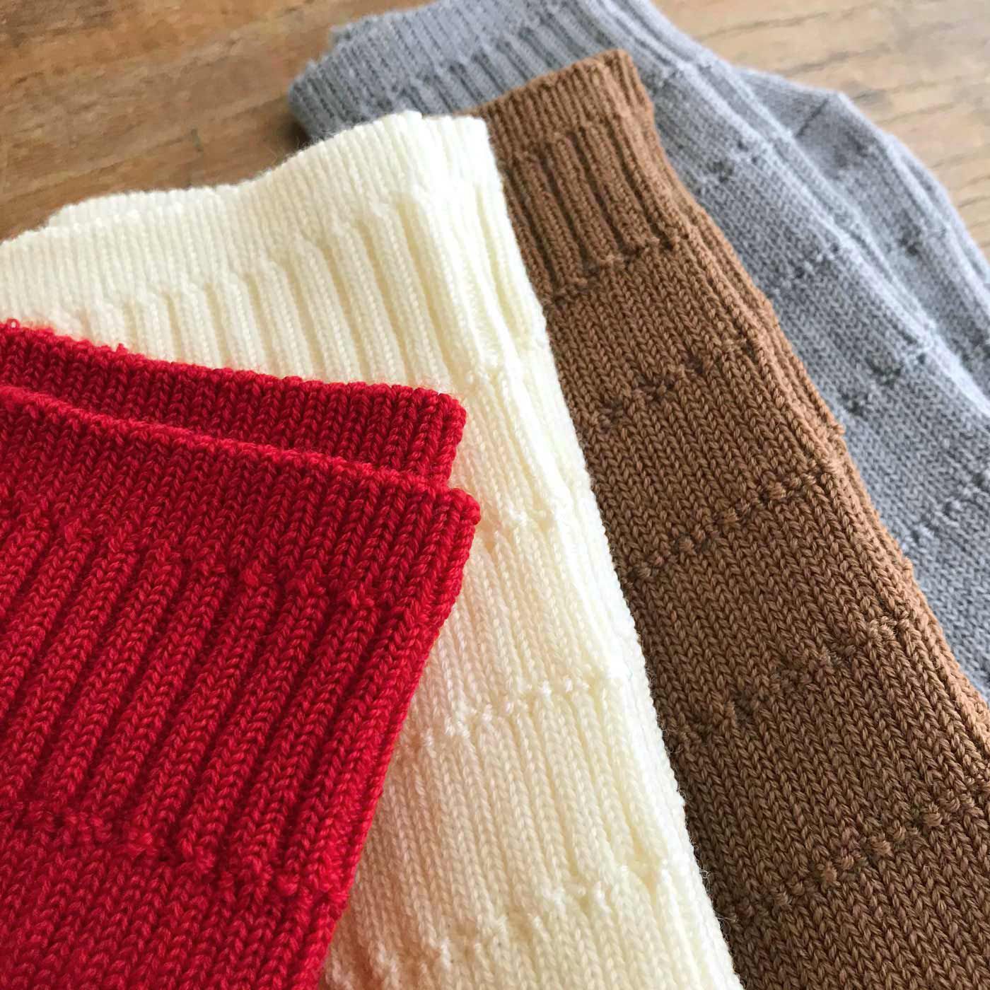 フェリシモギフトショップ|ウール91％　あったかでやわらか！ 厚みをおさえたファインウールソックス〈Hooh〉