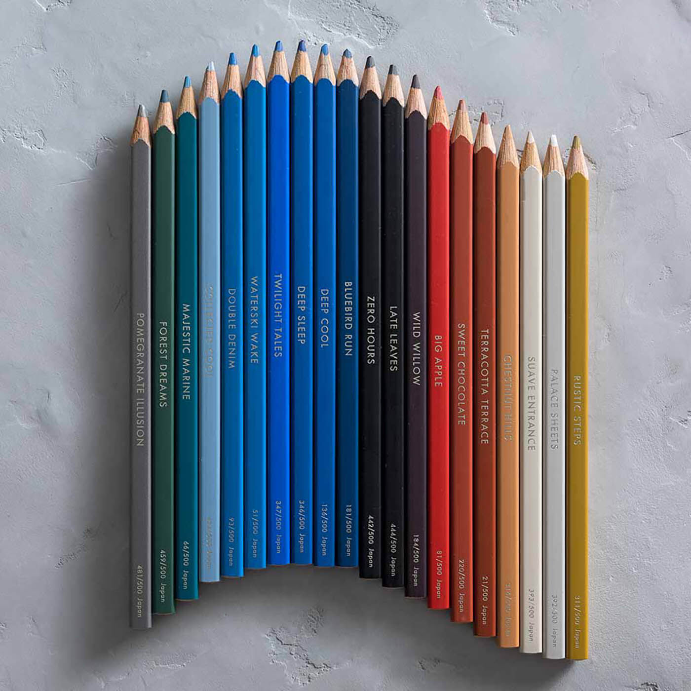 フェリシモギフトショップ|江戸をぬりつぶせ！ HOKUSAI色えんぴつ【20/500 COLORED PENCILS】葛飾北斎カラー