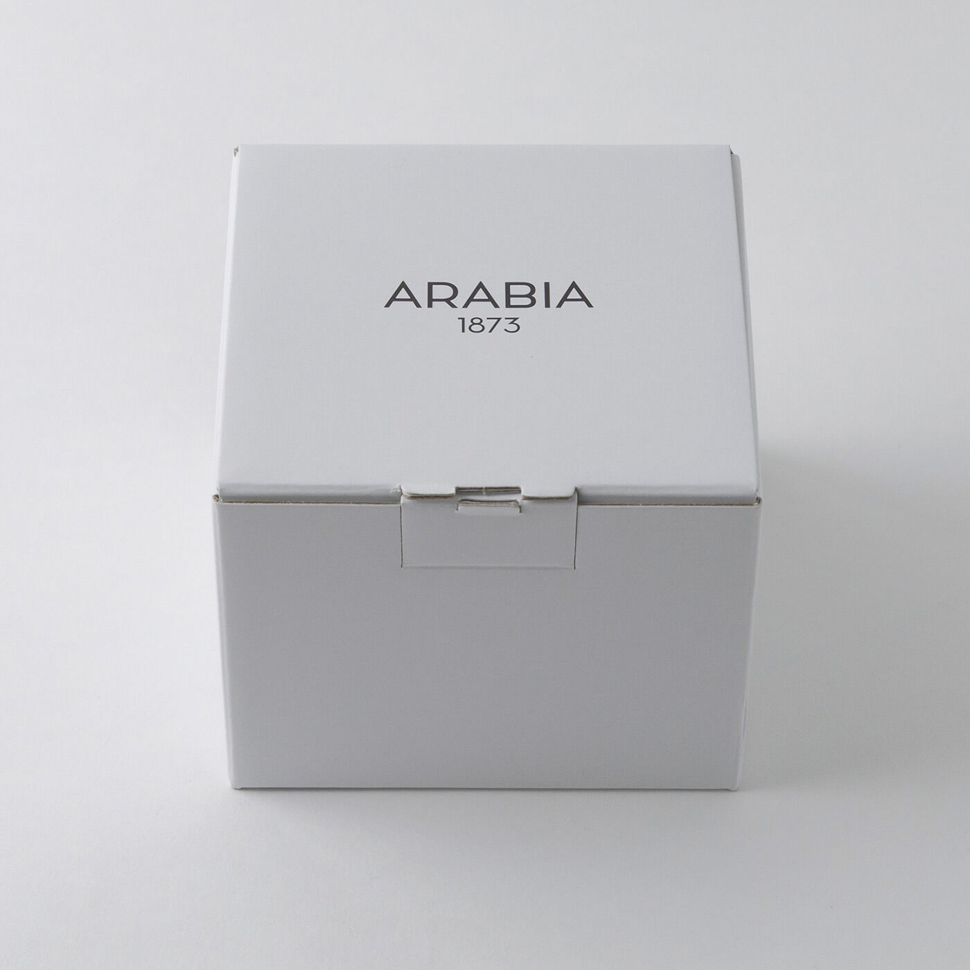 フェリシモギフトショップ|ＡＲＡＢＩＡ／アラビア　パラティッシ　マグ　０．３５Ｌ　パープル|アラビアロゴの箱に入れてお届けします。
