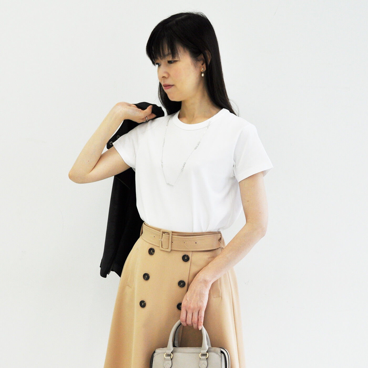 フェリシモギフトショップ|ＬＸ[フェリシモルクス]　アコヤ貝が育てた　極小ＫＥＳＨＩ（芥子）　ステーションロングネックレス