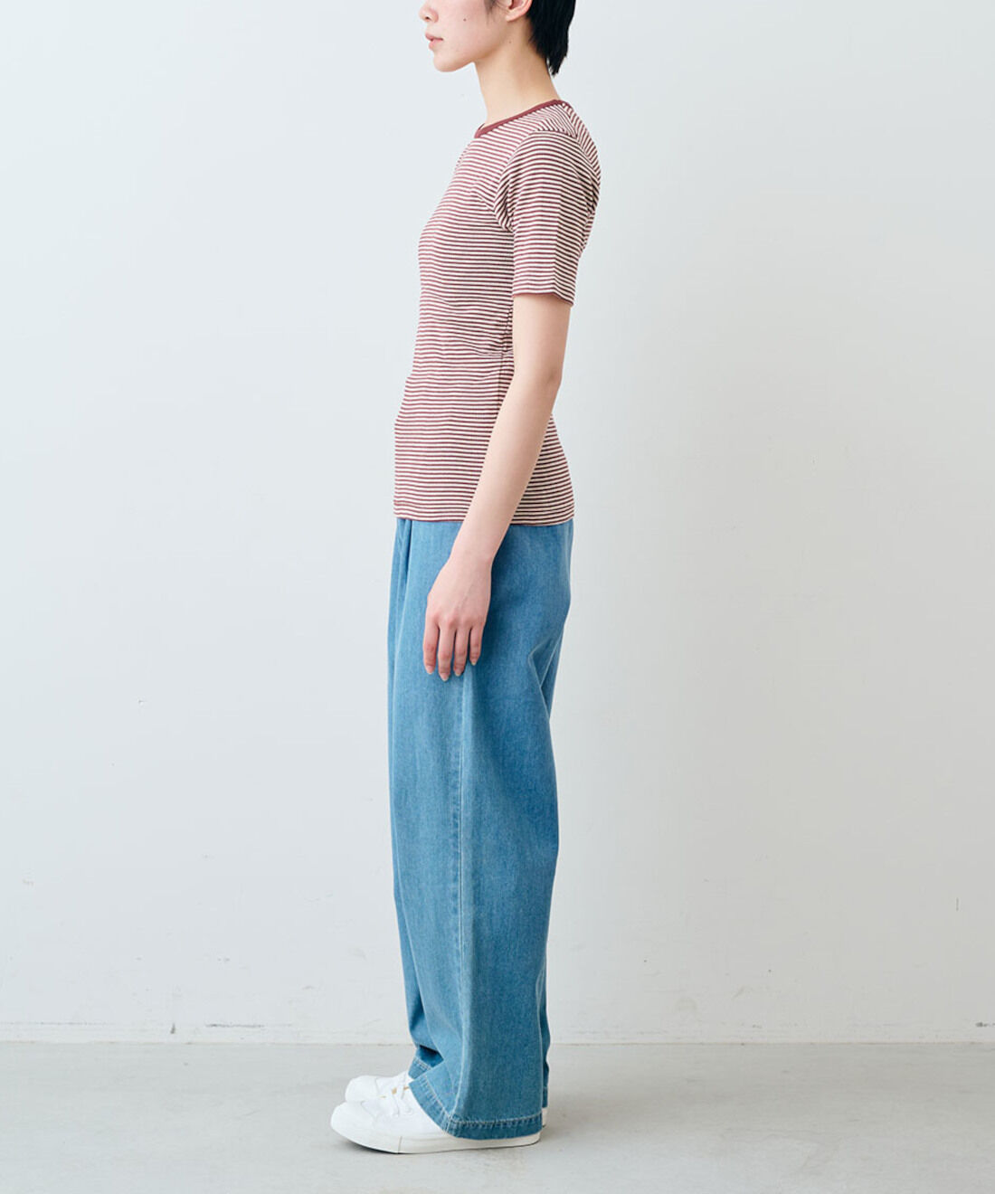 フェリシモギフトショップ|【WEB限定】miller リブボーダーＴシャツ〈ネイビー×ホワイト〉【シロップ．バスケット】|モデル身長:163cm ※お届けのカラーとは異なります。