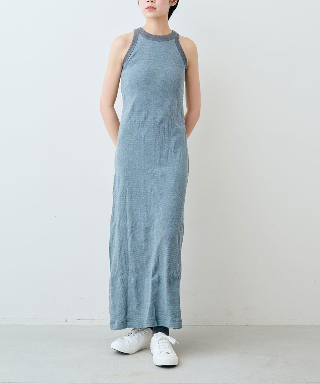 フェリシモギフトショップ|【WEB限定】miller リブボーダーカップ付き ワンピース〈ブラウン×ブラック〉【シロップ．バスケット】|モデル身長:163cm　※お届けのカラーとは異なります。