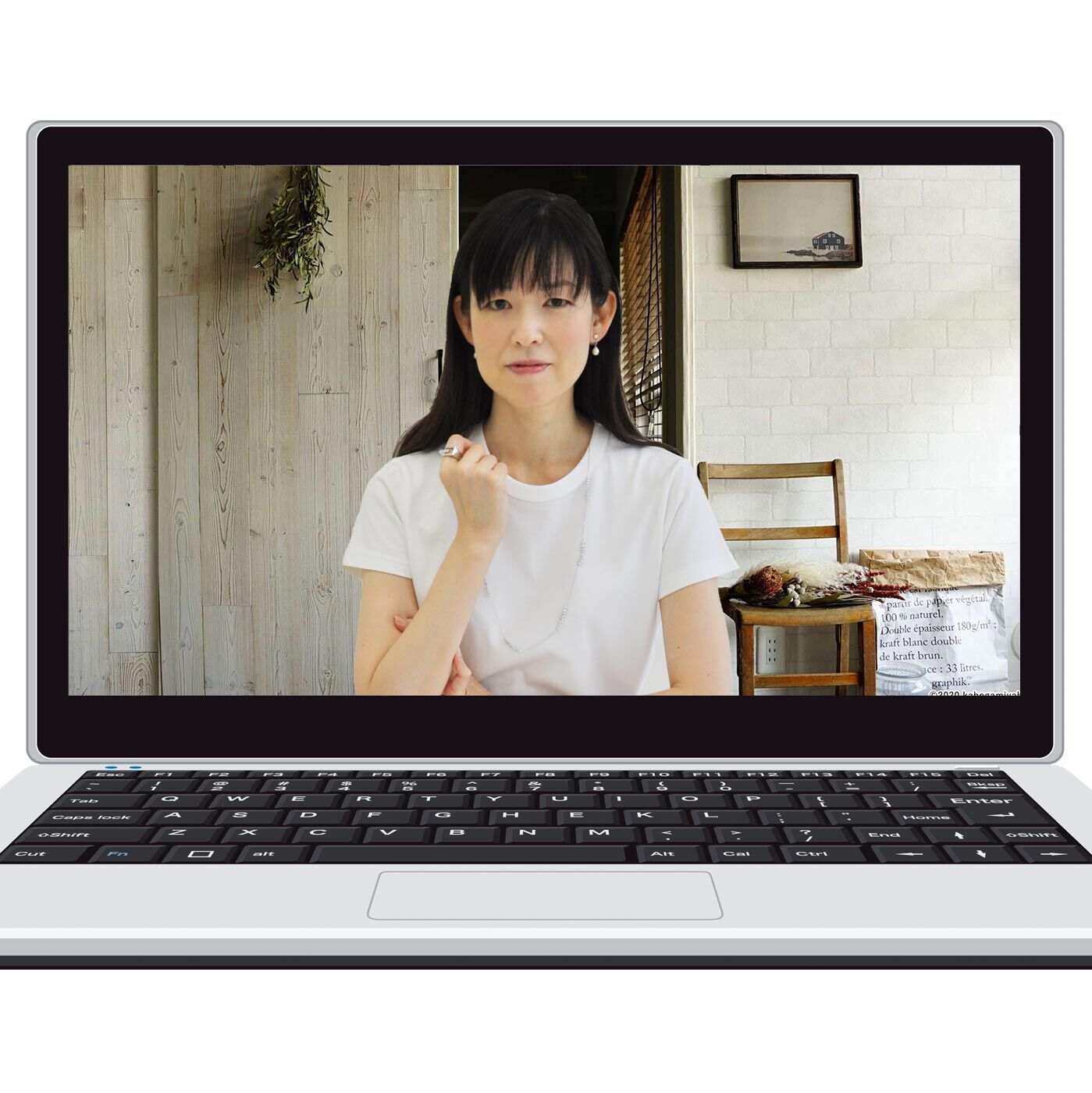 フェリシモギフトショップ|ＬＸ[フェリシモルクス]　アコヤ貝が育てた　極小ＫＥＳＨＩ（芥子）　ステーションロングネックレス