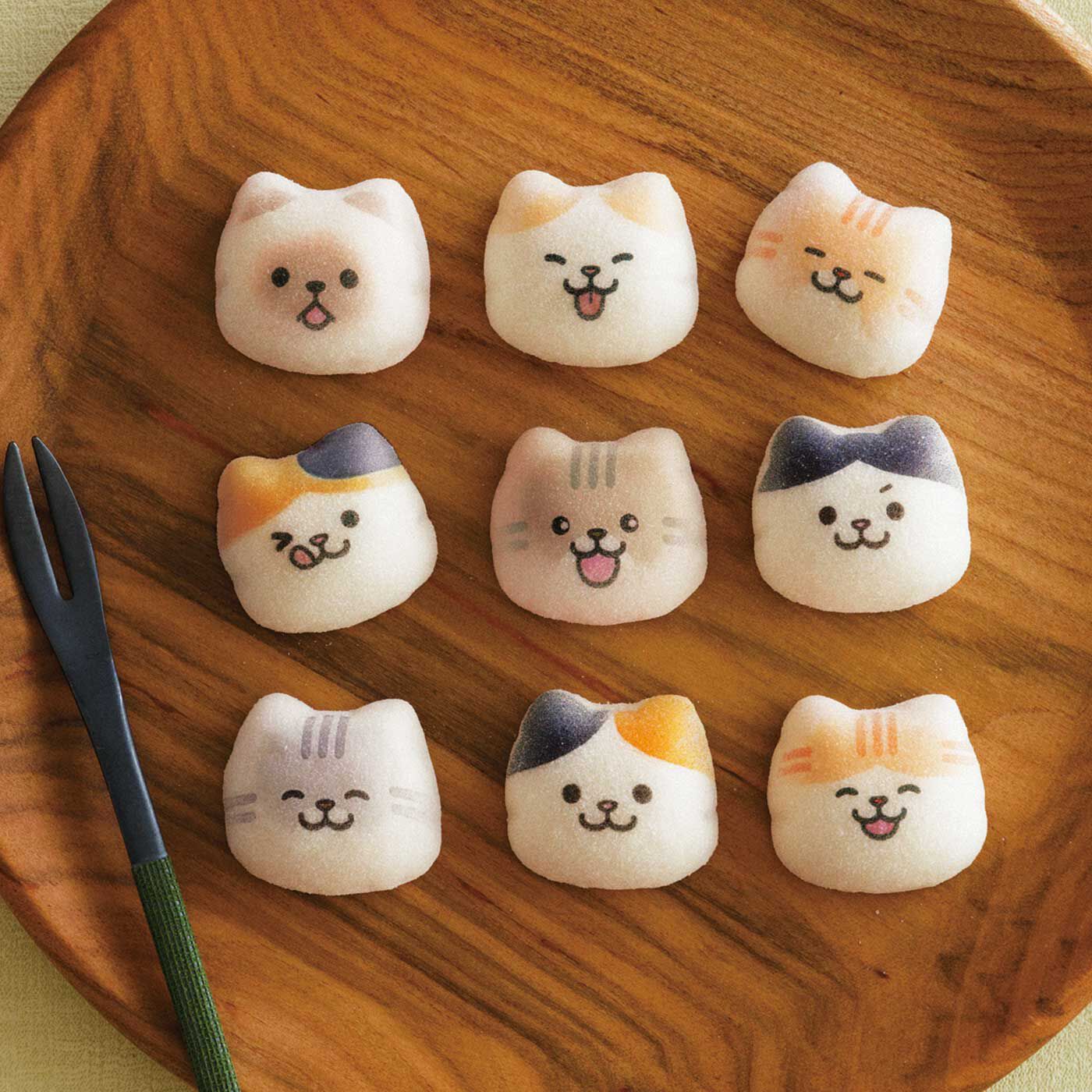 フェリシモギフトショップ|もっちり猫さんのかわいい和風ニャシュマロ〈チョコ餡〉