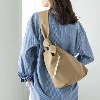 フェリシモギフトショップ | 使うとやみつき　大人女子のためのボディバッグ