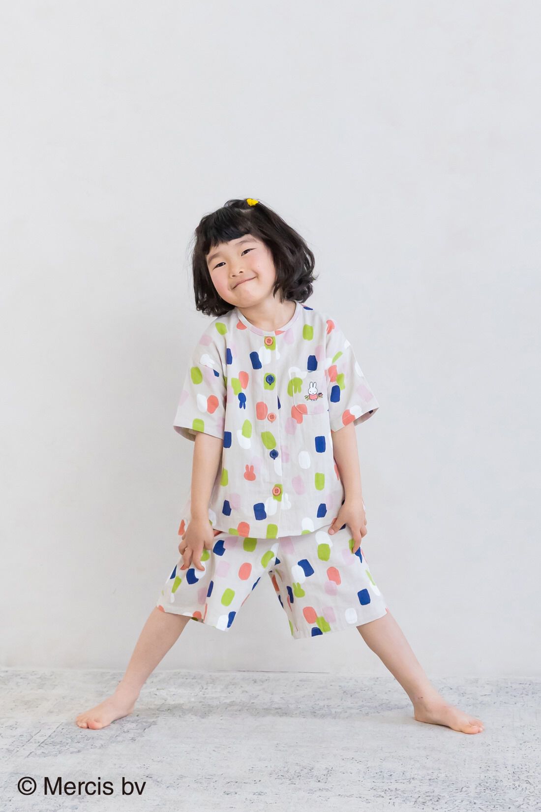 フェリシモギフトショップ|リブ イン コンフォート　水彩画タッチのミッフィーがかわいいふわふわダブルガーゼのペイント柄キッズセットアップ