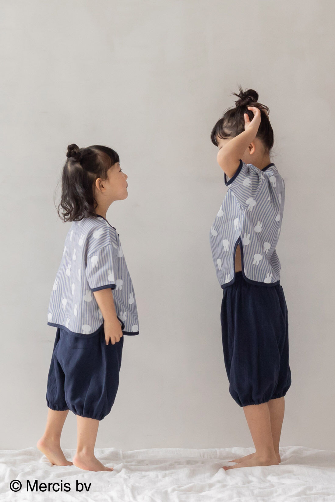 フェリシモギフトショップ|リブ イン コンフォート ×miffy　ふわふわダブルガーゼのストライプ半袖キッズセットアップ