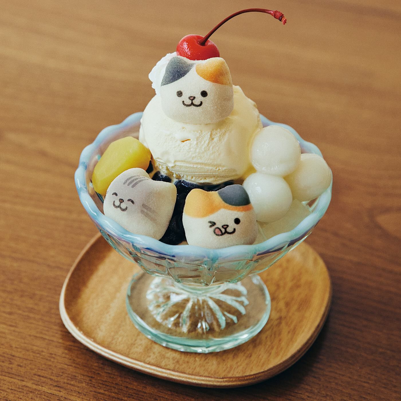 フェリシモギフトショップ|もっちり猫さんのかわいい和風ニャシュマロ〈チョコ餡〉|スイーツにのせて♪