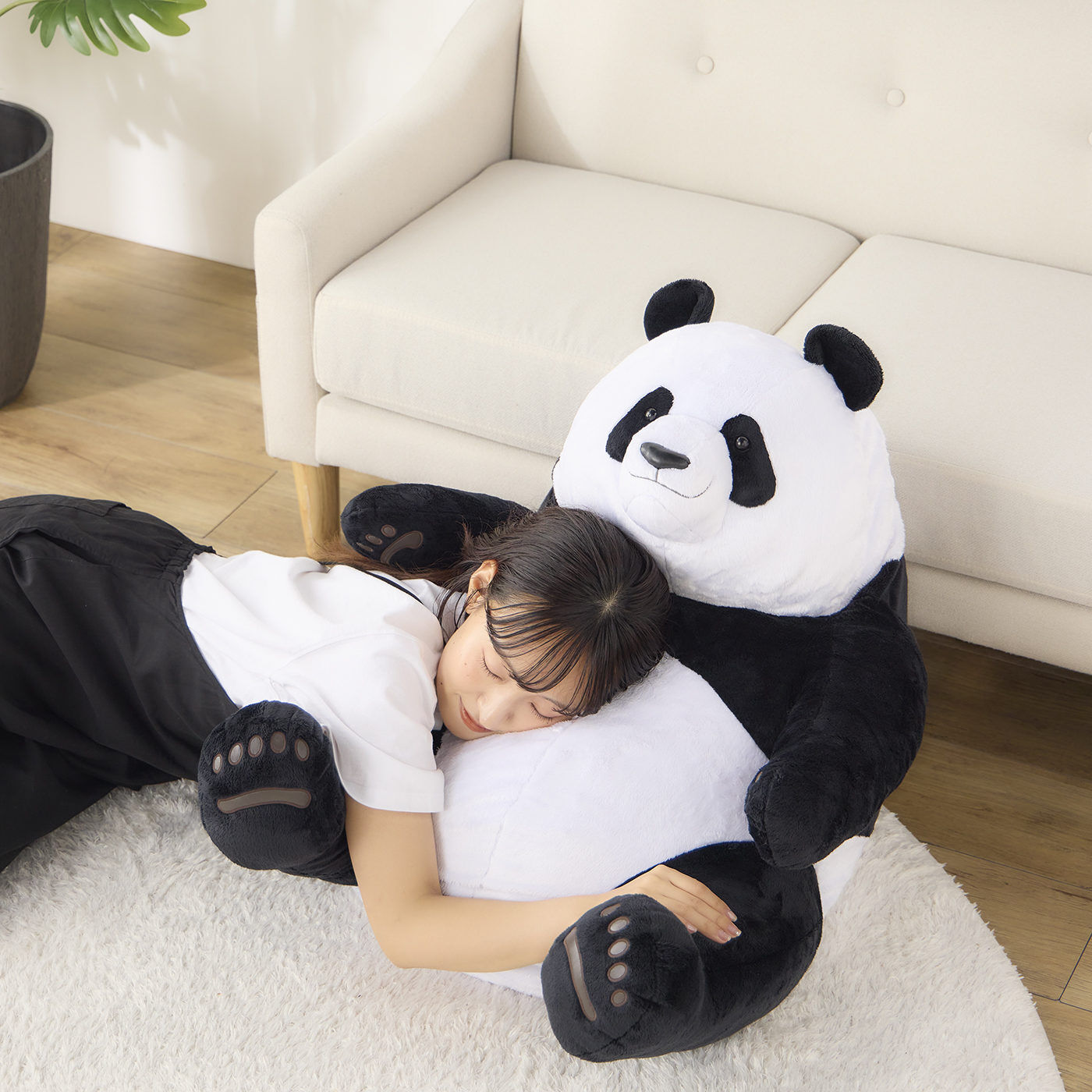フェリシモギフトショップ|YOU＋MORE！ パンダと暮らす夢がかなう　リアルサイズのパンダ布団収納