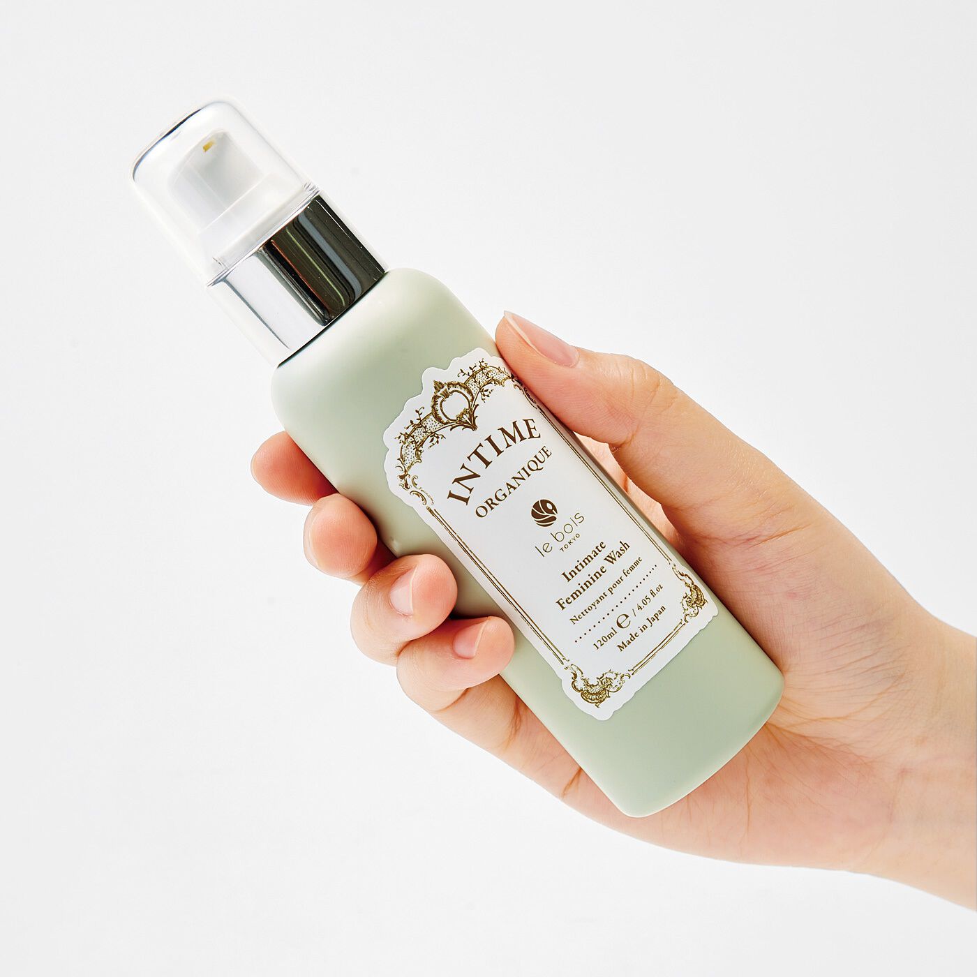 フェリシモギフトショップ|アンティーム　フェミニンウォッシュ〈デリケートゾーン用洗浄料〉120ml|ポンプタイプなので、適正量を清潔に出せます。