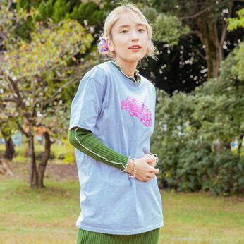 フェリシモギフトショップ | よしもとコラボＴシャツ〈さや香〉