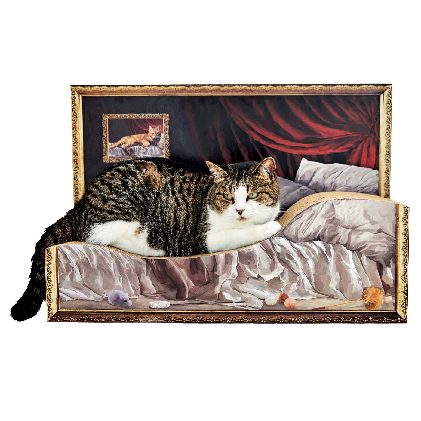 フェリシモギフトショップ|猫がくつろぐ名画が完成 アートな裸婦画風つめとぎ|モデル猫：やくみ（3.9kg）