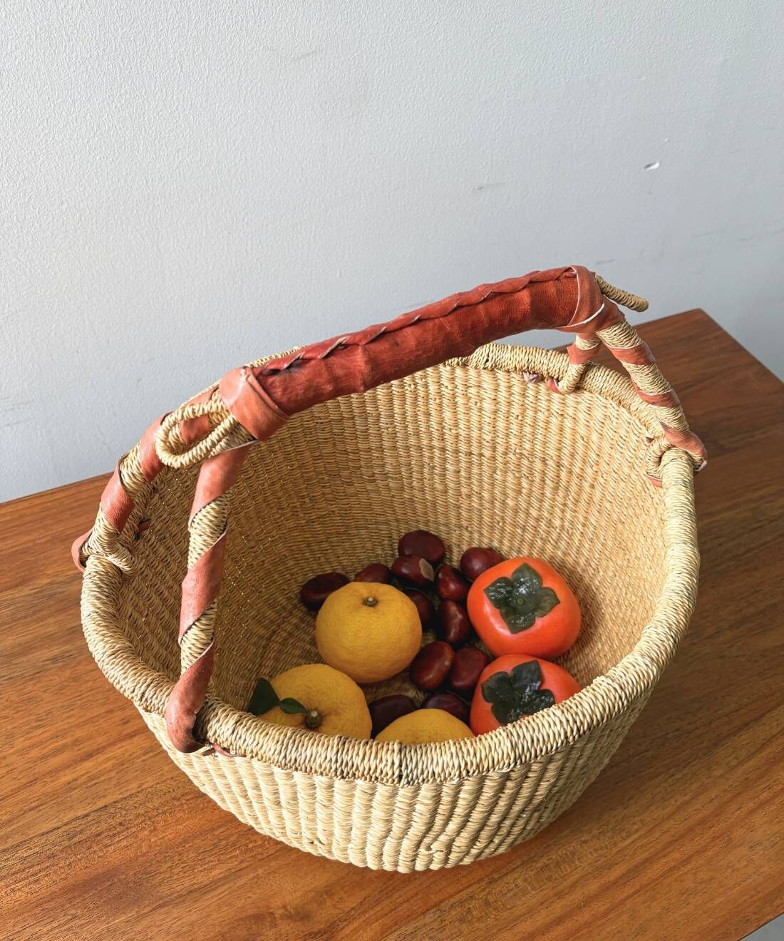 mensha!|【mensha! SELECT】ガーナで編まれたブルキナバスケット Mサイズ mensha!|【mensha! SELECT】ガーナで編まれたブルキナバスケット Mサイズ