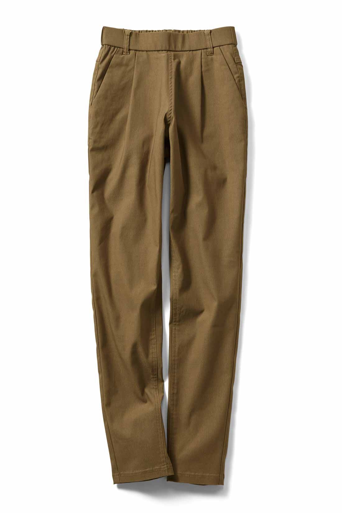 Live in comfort［リブインコンフォート］|リブ イン コンフォート ぐーんと伸びてノンストレス スッキリ美脚なスーパー伸び軽テーパードパンツの会|モカ