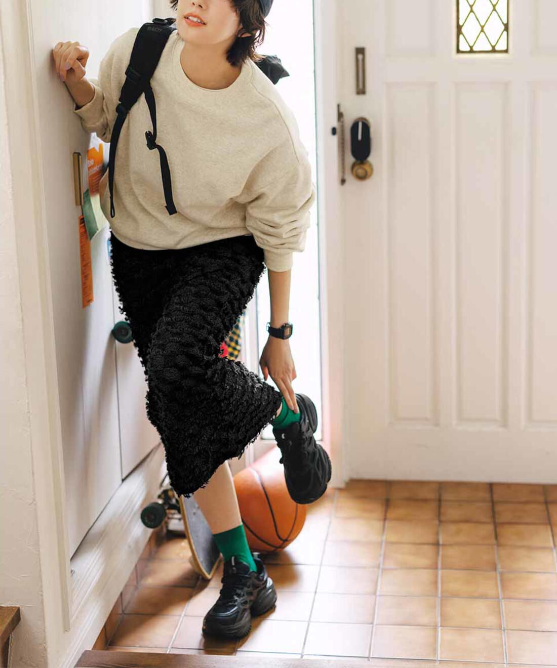 Live in  comfort| リブ　イン　コンフォート　ひもがほどけるストレスからの解放！　履き心地抜群な　ドロストスニーカー〈ブラック〉