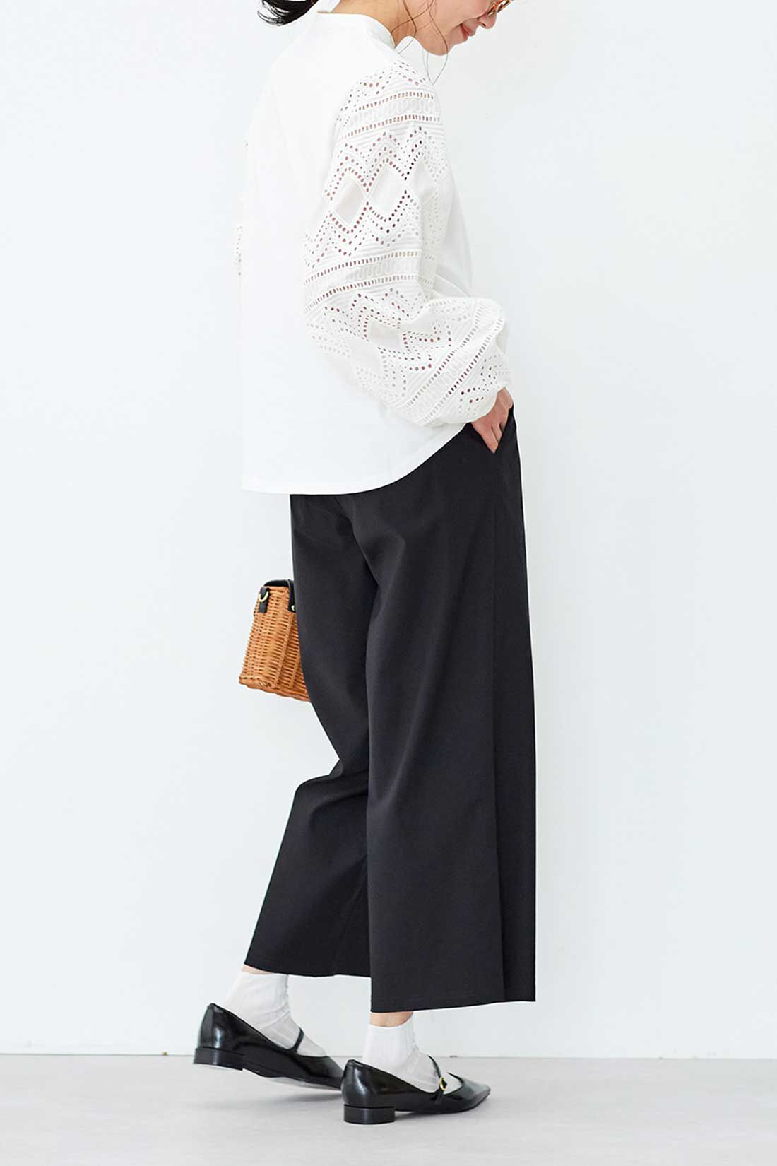 Live in  comfort|リブ イン コンフォート ぐーんと伸びてノンストレス！ すっきり美脚な スーパー伸び軽ガウチョパンツの会