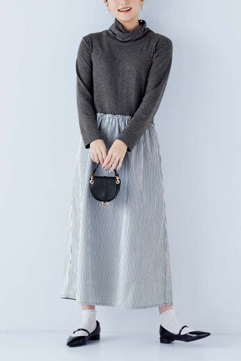 Live in comfort［リブインコンフォート］ | ふわふわタートルドッキングワンピ〈ＧＹ〉