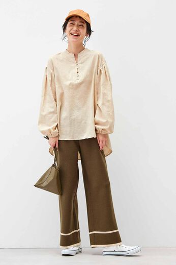 Live in  comfort | シック ボタニカル コットン ジャカード ブラウス ベージュ ボタニカルコットン