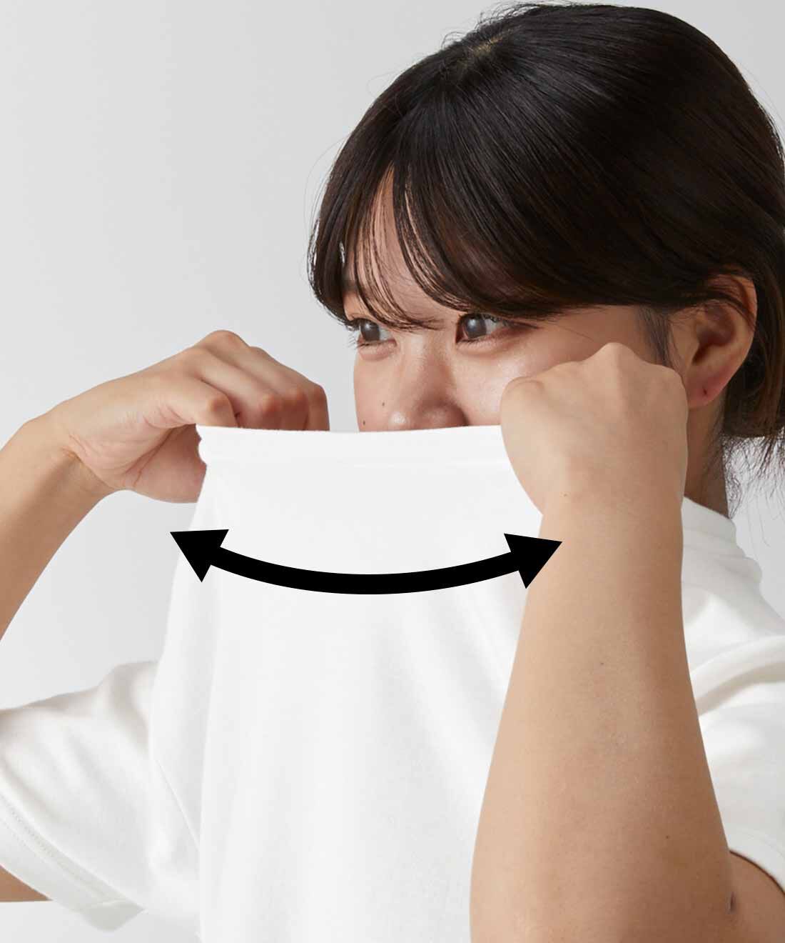 Live in  comfort|リブ イン コンフォート 吸湿発熱コットン素材のこだわりほか綿半袖白Tシャツ|着てみてびっくり伸びやかな素材とつまり気味の衿！