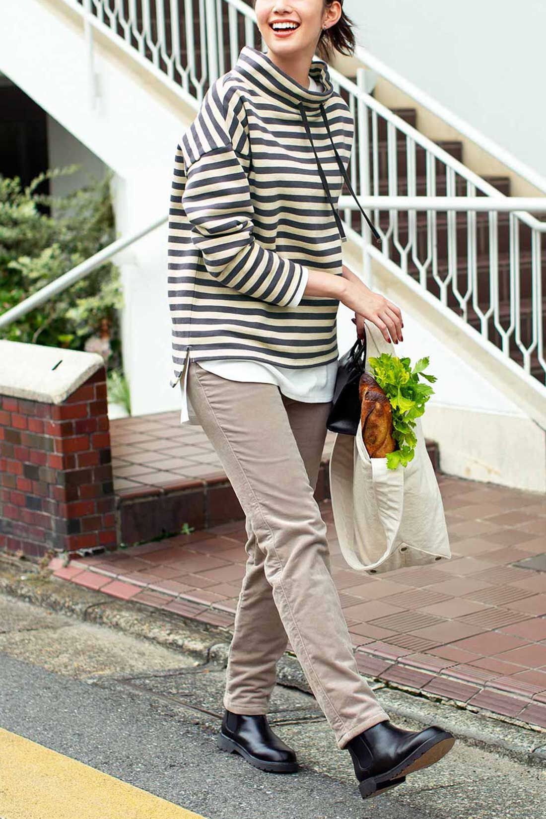 Live in  comfort|リブ イン コンフォート ぬくぬくでしあわせ あったかすっきり裏ボアパンツ【まとめ買いキャンペーン】