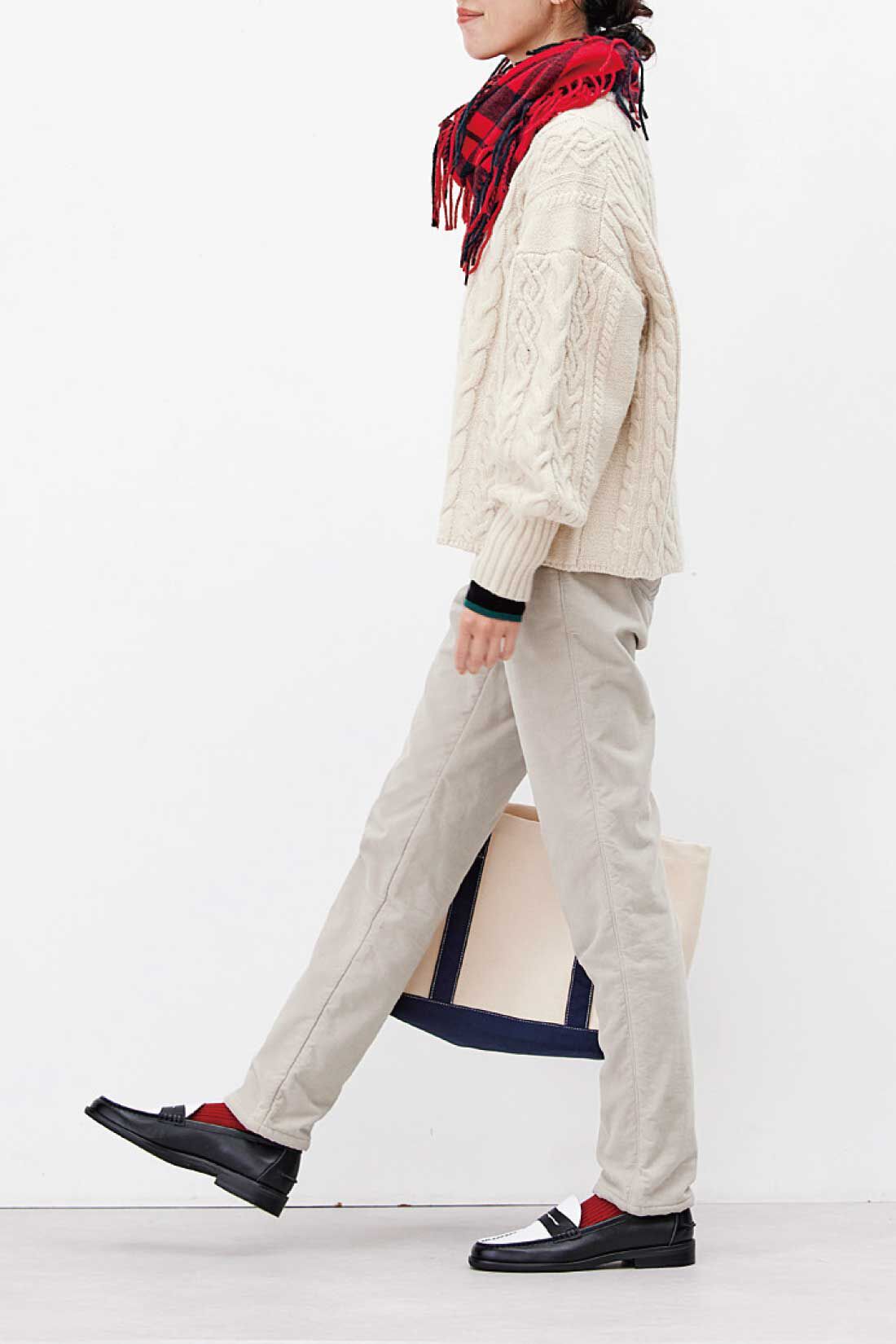 Live in  comfort|リブ イン コンフォート ぬくぬくでしあわせ あったかすっきり裏ボアパンツ【まとめ買いキャンペーン】