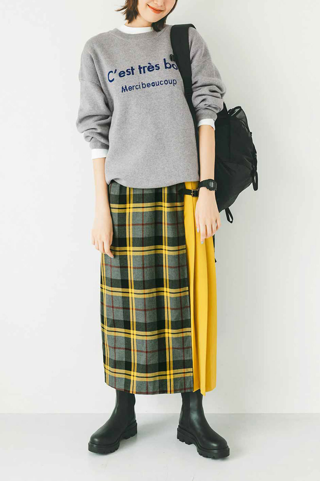 Live in  comfort|リブ イン コンフォート 人気スタイリスト 石上美津江さんとつくった 巻きスカート風チェックスカート〈グレー×マスタードイエロー〉