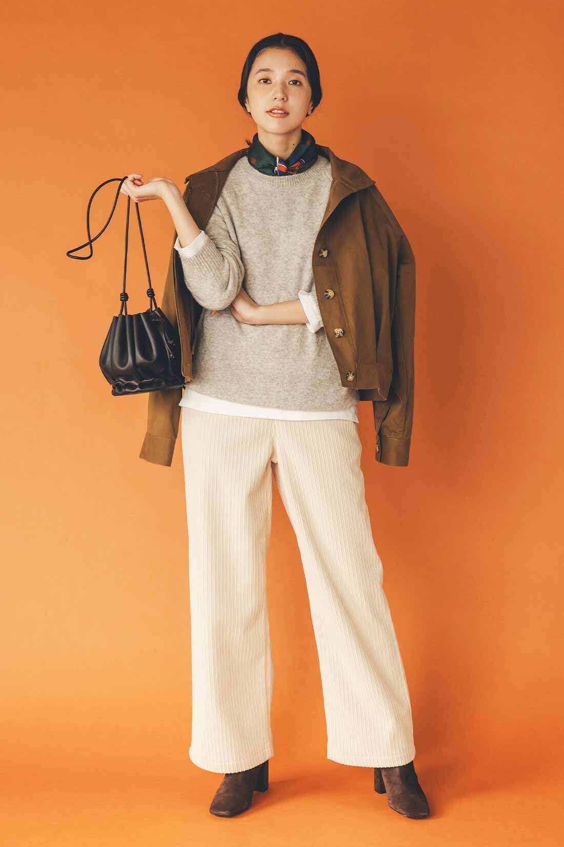 Live in comfort［リブインコンフォート］|リブ イン コンフォート 吸湿発熱コットン素材のこだわりほか綿白Tシャツ