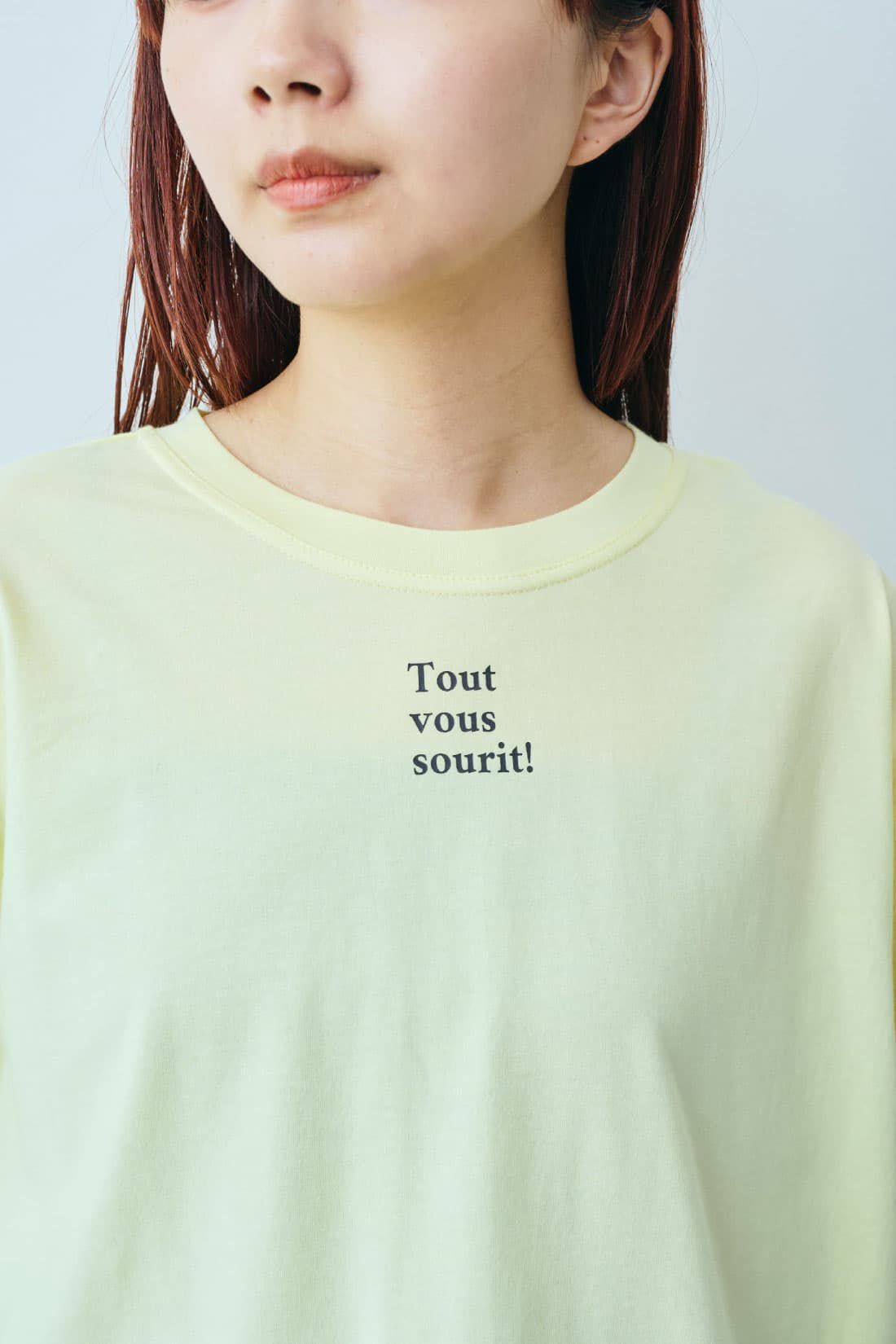 Live in  comfort|リブ イン コンフォート　Ｌｉｖｅ　Ｌｏｖｅ　ＣｏｔｔｏｎⓇプロジェクト　ロングシーズン使える　六分袖オーガニックコットンＴシャツ 〈イエロー〉|「すべてがあなたにほほえむ」