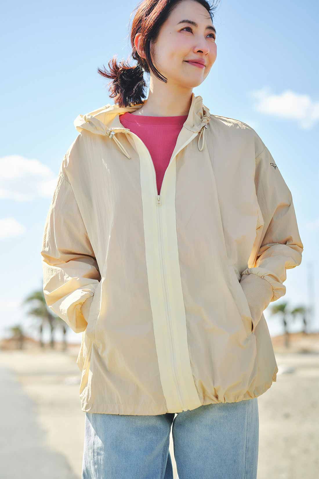Live in comfort［リブインコンフォート］|Live love dogプロジェクト リブ イン コンフォート お散歩が楽しくなる 軽やかなUVカット撥水パーカー