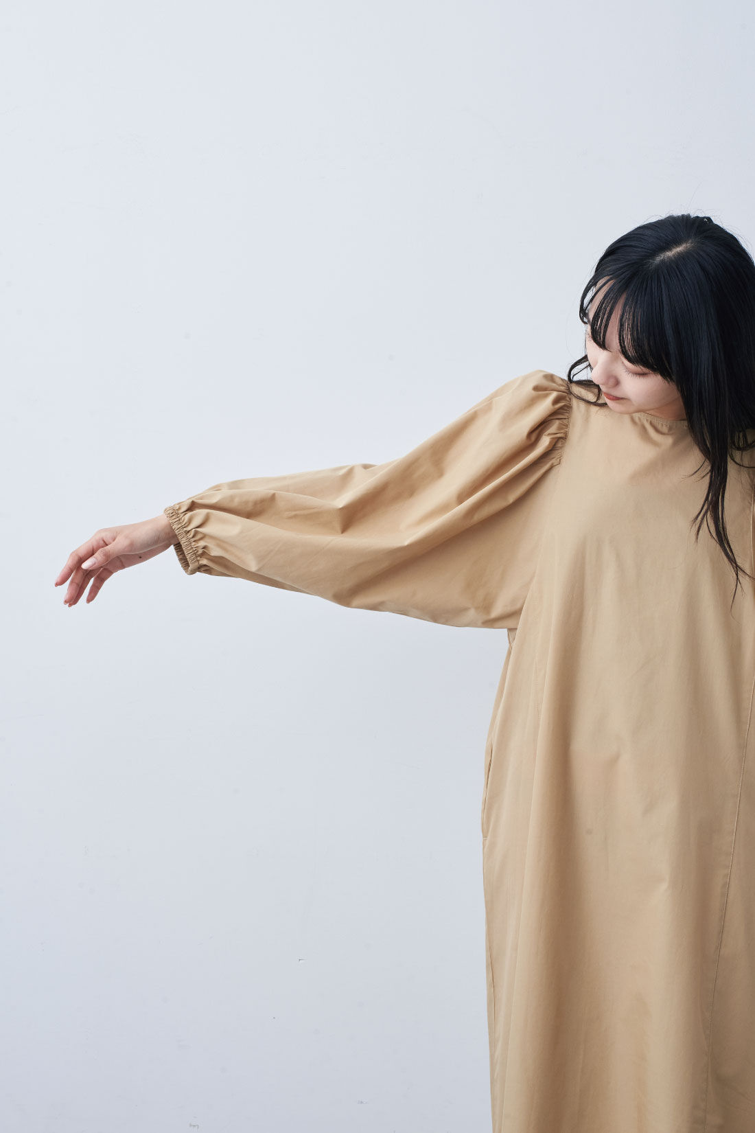 Live in comfort［リブインコンフォート］|リブ イン コンフォート はまじとコラボ 着るだけで華やかな 華奢（きゃしゃ）見えボリュームスリーブワンピース