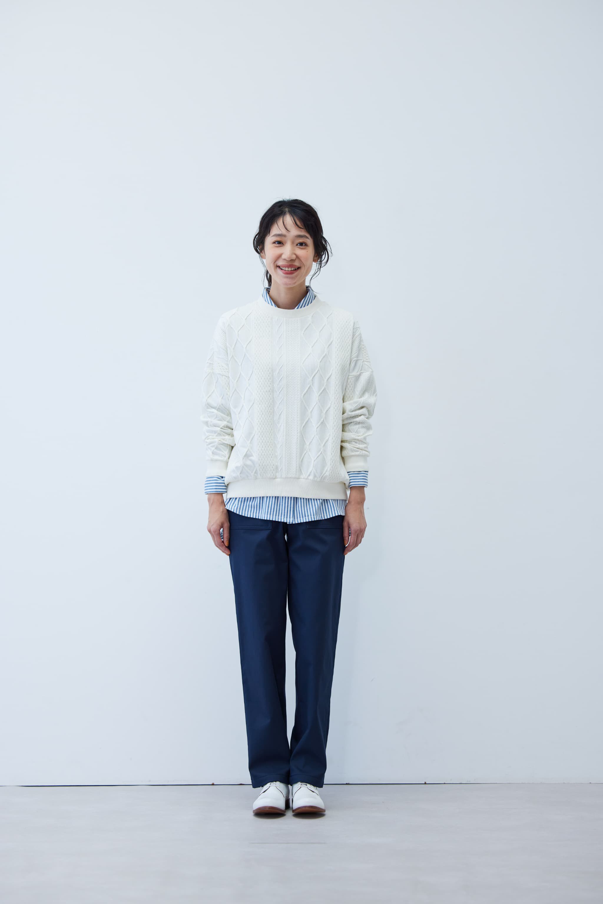 Live in  comfort|リブ イン コンフォート スッキリ見えして裏側ぬくぬく！ 品のいい裏ベロアベイカーパンツ