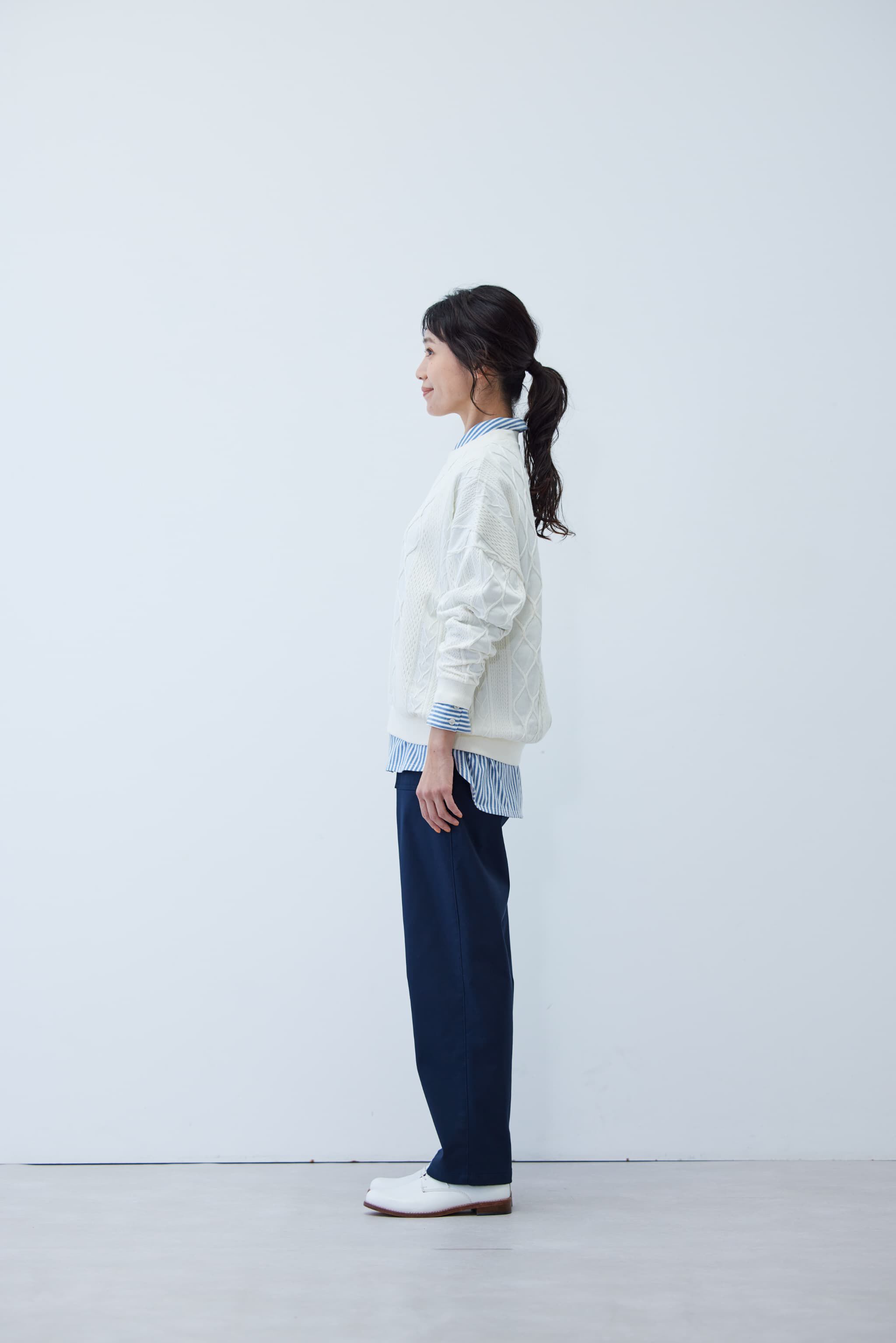 Live in  comfort|リブ イン コンフォート スッキリ見えして裏側ぬくぬく！ 品のいい裏ベロアベイカーパンツ