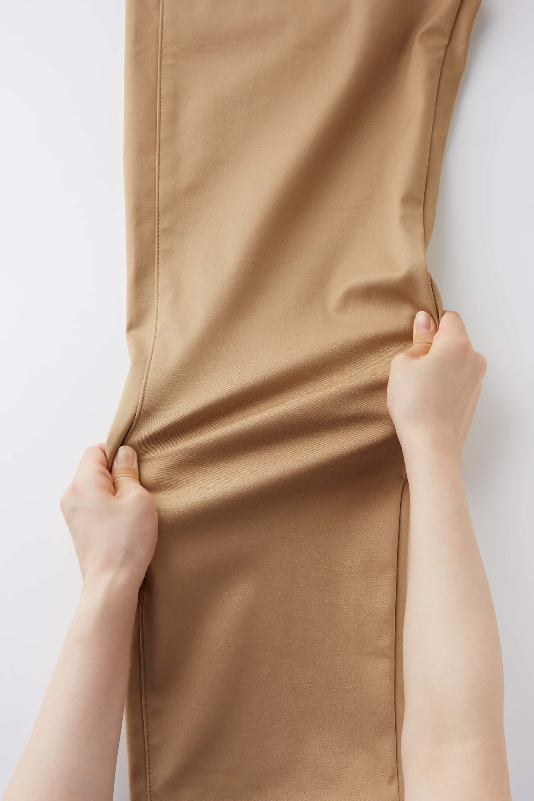 Live in comfort［リブインコンフォート］|リブ イン コンフォート スッキリ見えして裏側ぬくぬく！ 品のいい裏ベロアベイカーパンツ|ストレッチ素材