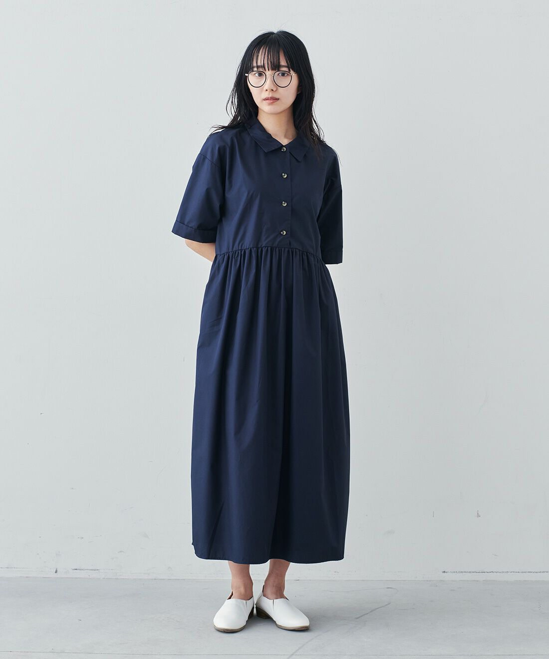 Live in  comfort|リブ イン コンフォート シンプルライフ研究家 マキさんとつくった お出かけ顔の撥水（はっすい）素材シャツワンピース